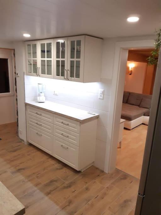 Apartment Chalet Im Sunnigen Usblick ヴェンゲン エクステリア 写真