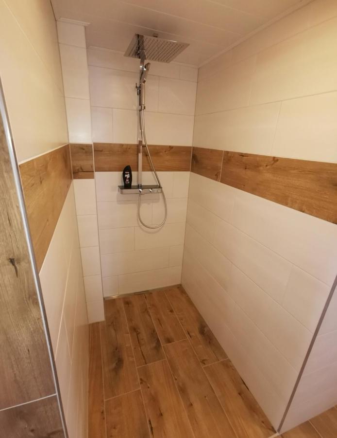 Apartment Chalet Im Sunnigen Usblick ヴェンゲン エクステリア 写真
